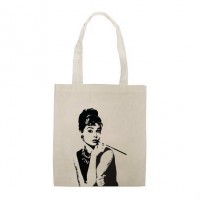 Audrey Hepburn Bez Çanta
